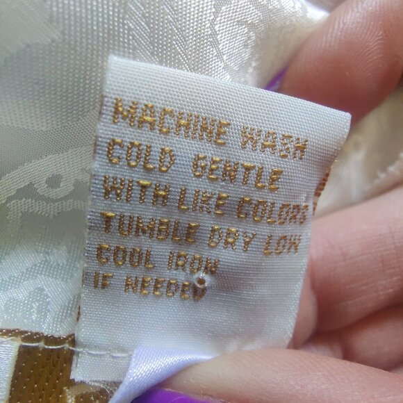 VTG Victoria's Secret Gold Label Adjustable Spaghetti Strap Lace Trim Nightgown - Picture 5 of 5